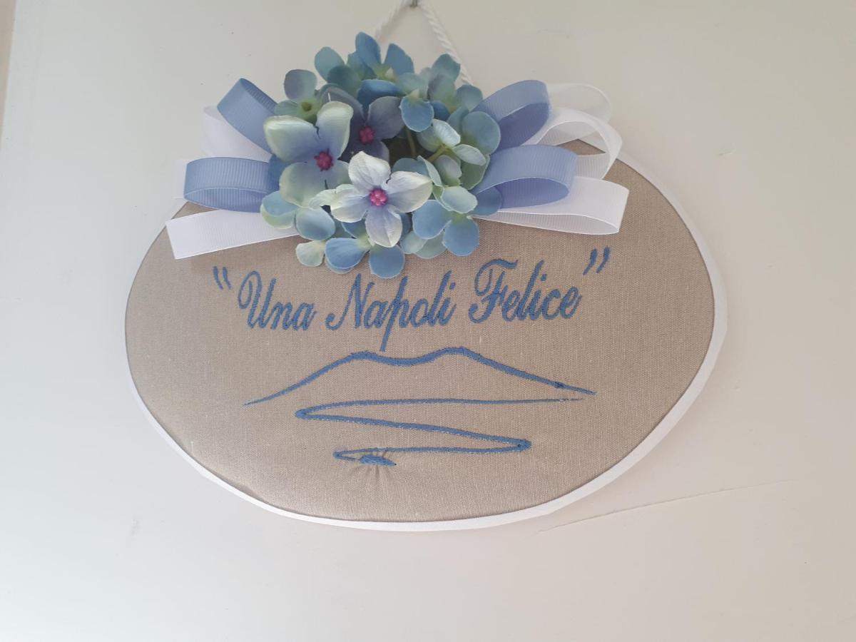 Una Napoli Felice Zewnętrze zdjęcie